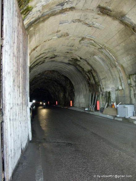 Passo del Rombo - Tunnel