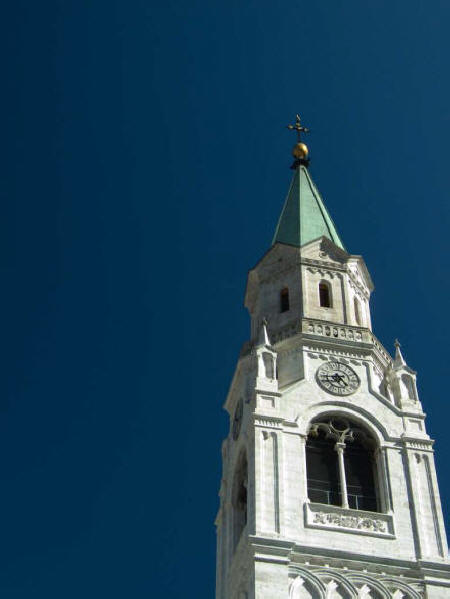 Cortina