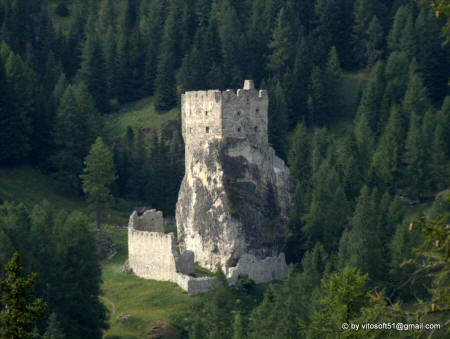 Castello di Andraz