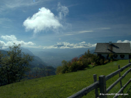 Bolzano dalla strada per Vanga
